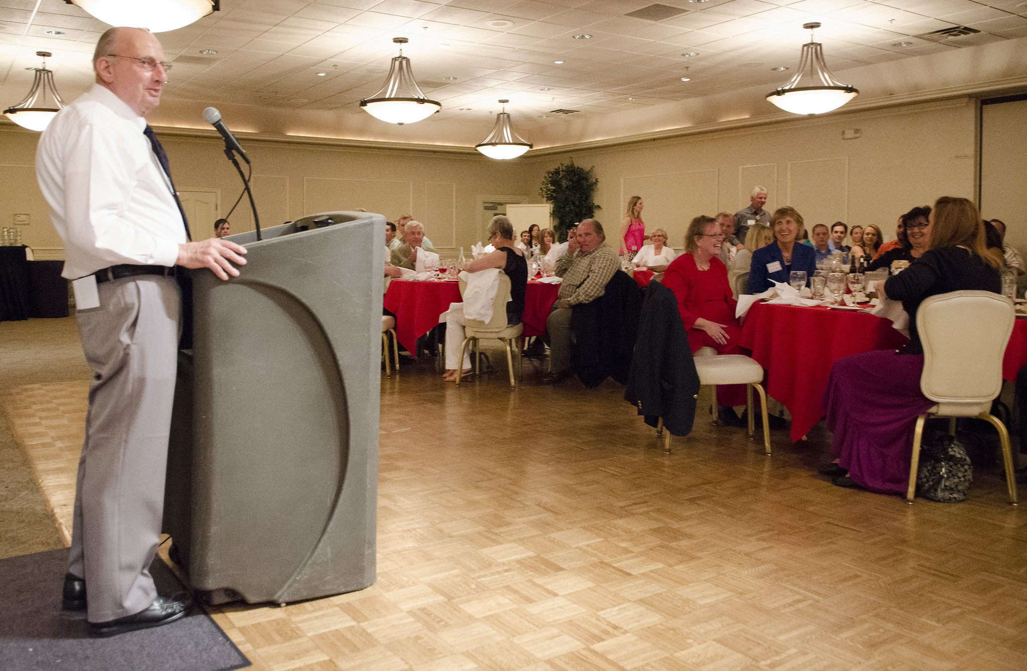 Dr. John Hagen at 2015 ag business banquet department recipient