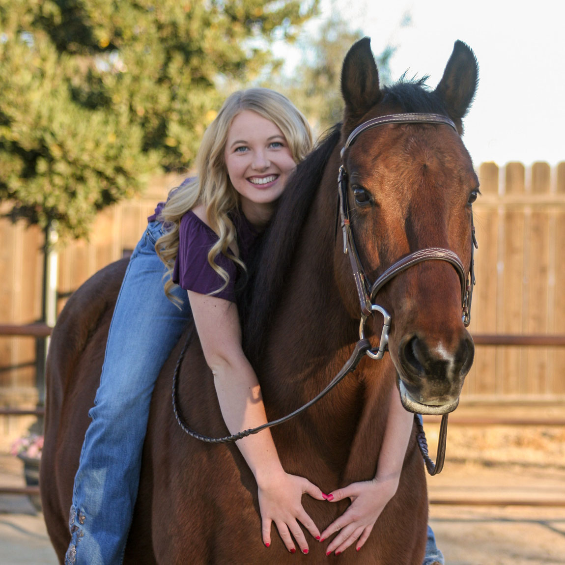 Lilly Kier  and horse