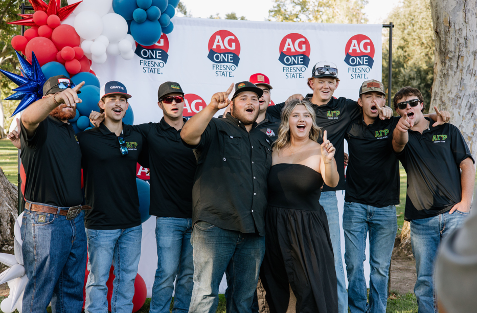 AGR students at Ag Boosters BBQ