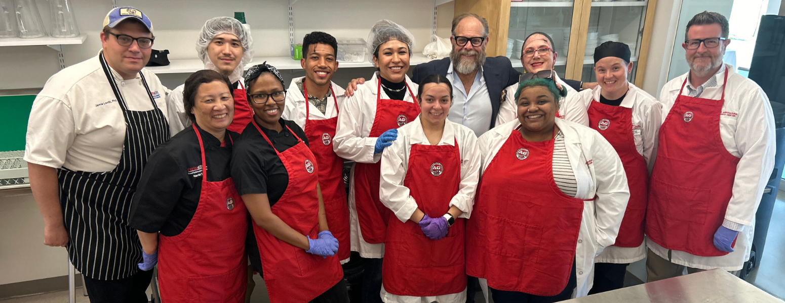 Alton Brown and Fresno State Food Science and Nutrition Students