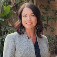 Suzanne Devereaux-McKinstrie