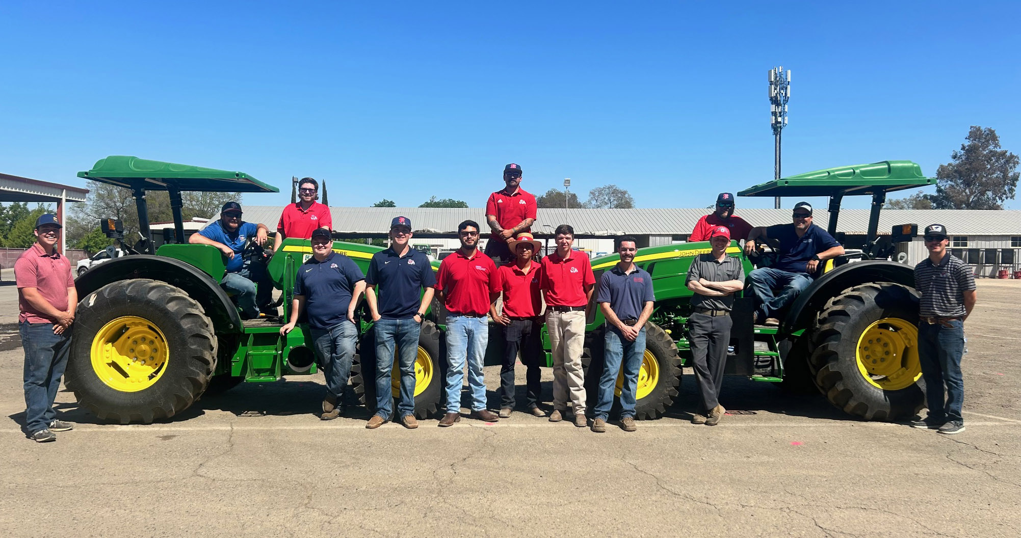 Mech Ag student group pic with FFA field day students/staff/faculty