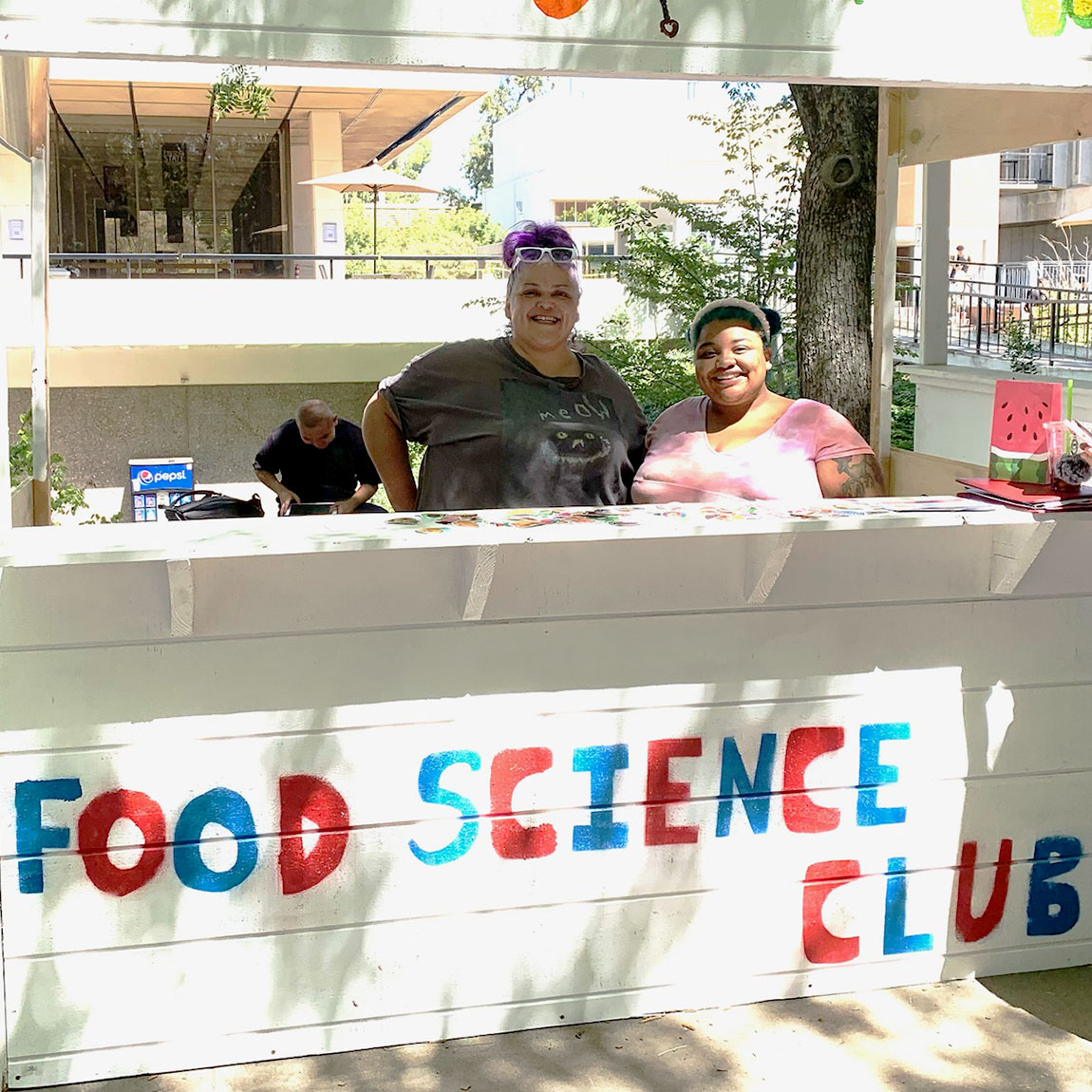 Ciara Danay Gradillas with mother on campus