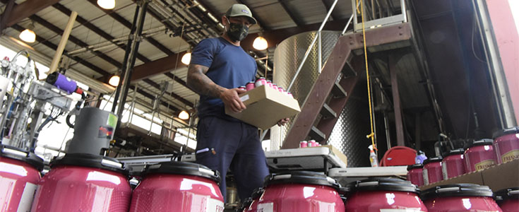 Tailgate winery canning