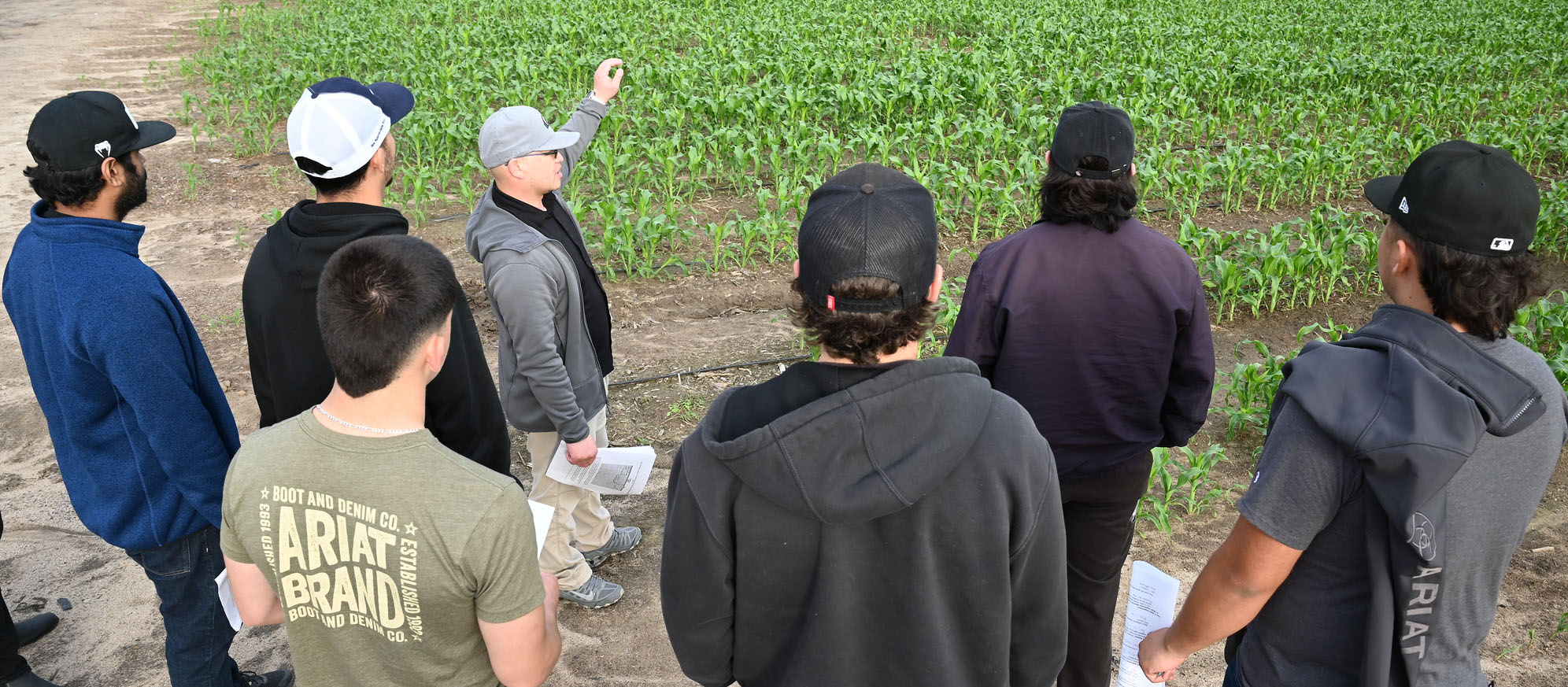 Kaomine Vang and students