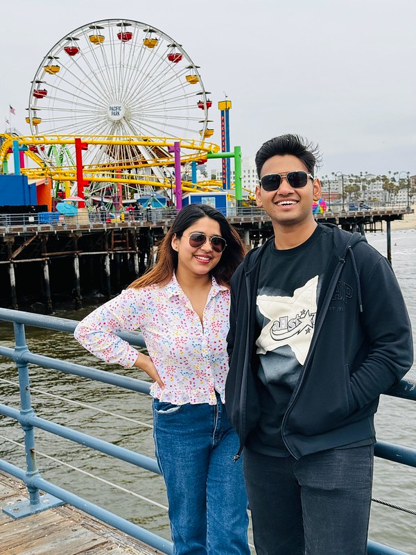 Mansi and her cousin and fellow Fresno State student, Lakshay Pawar,.
