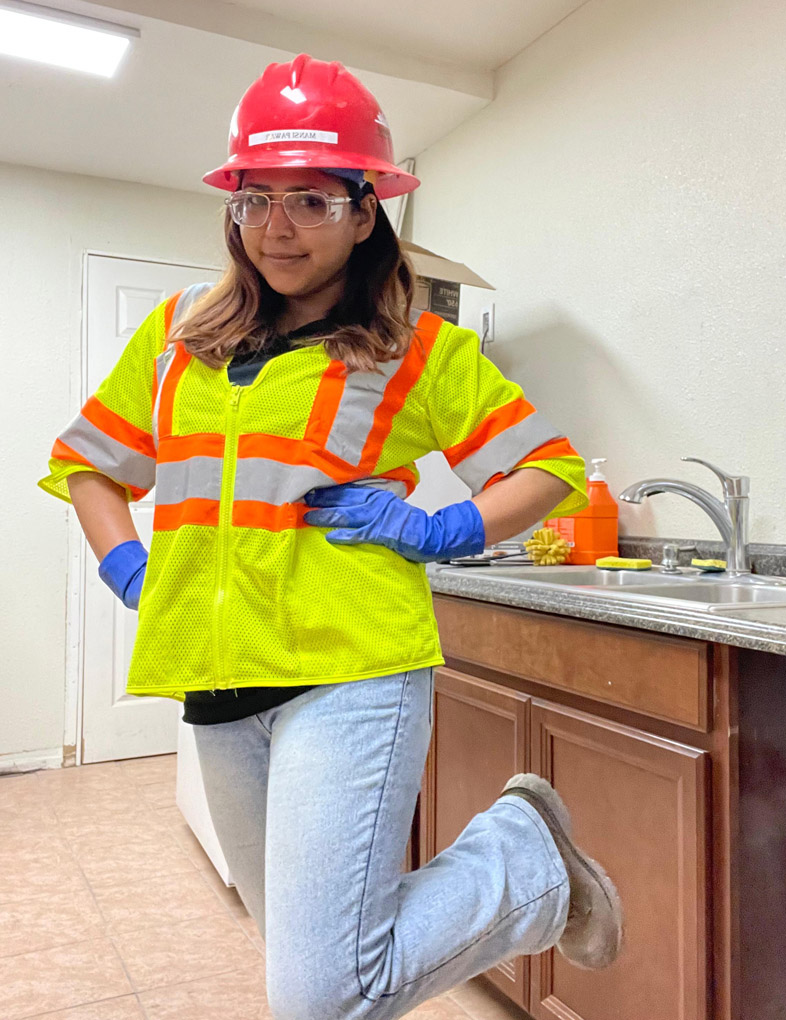 Mansi Pawar professional headshot